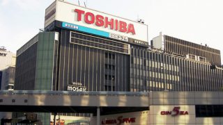 不可解な東芝株の急騰